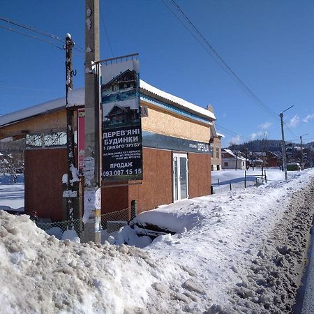 Комфортні Номери Mykulychyn Exterior foto