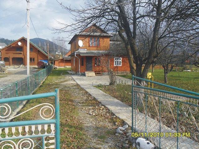 Комфортні Номери Mykulychyn Exterior foto