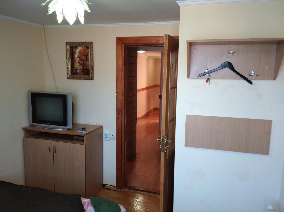 Комфортні Номери Mykulychyn Exterior foto
