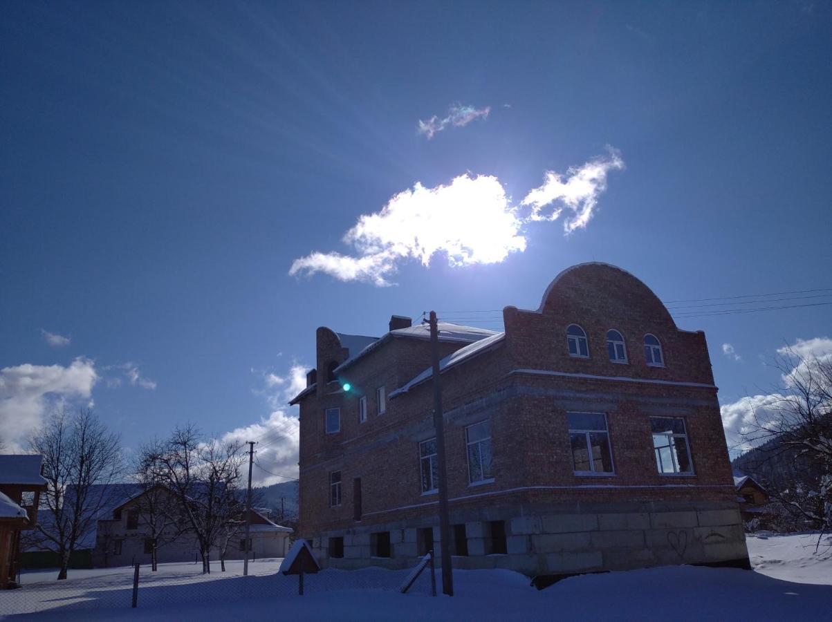 Комфортні Номери Mykulychyn Exterior foto