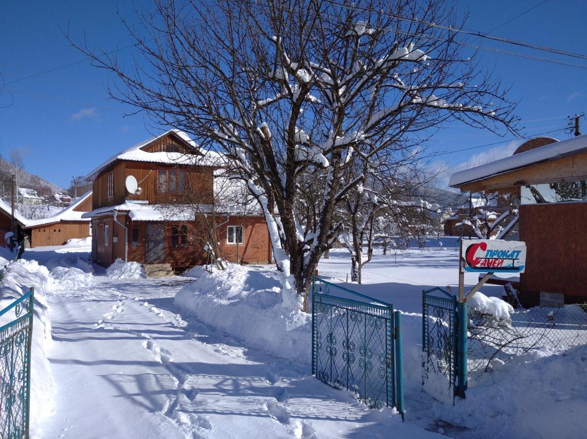 Комфортні Номери Mykulychyn Exterior foto