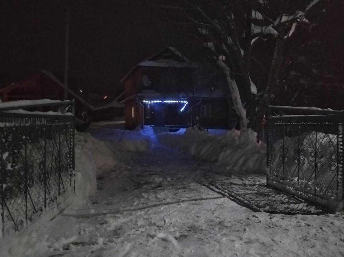 Комфортні Номери Mykulychyn Exterior foto